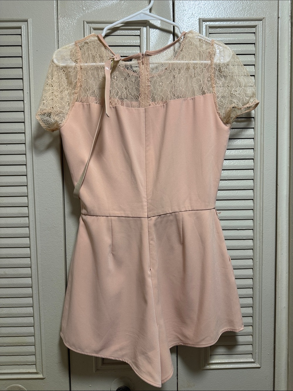 Forever 21 - Blush Pink Lace Romper with Belt - Picture 3 of 3